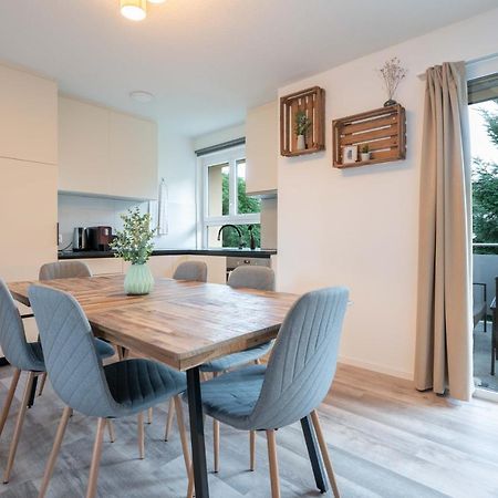 Moderne Wohnung Mit Parkplatz - Top Floor オスターミュンディゲン エクステリア 写真