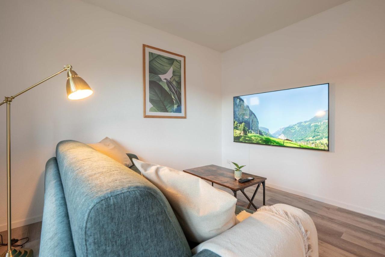 Moderne Wohnung Mit Parkplatz - Top Floor オスターミュンディゲン エクステリア 写真