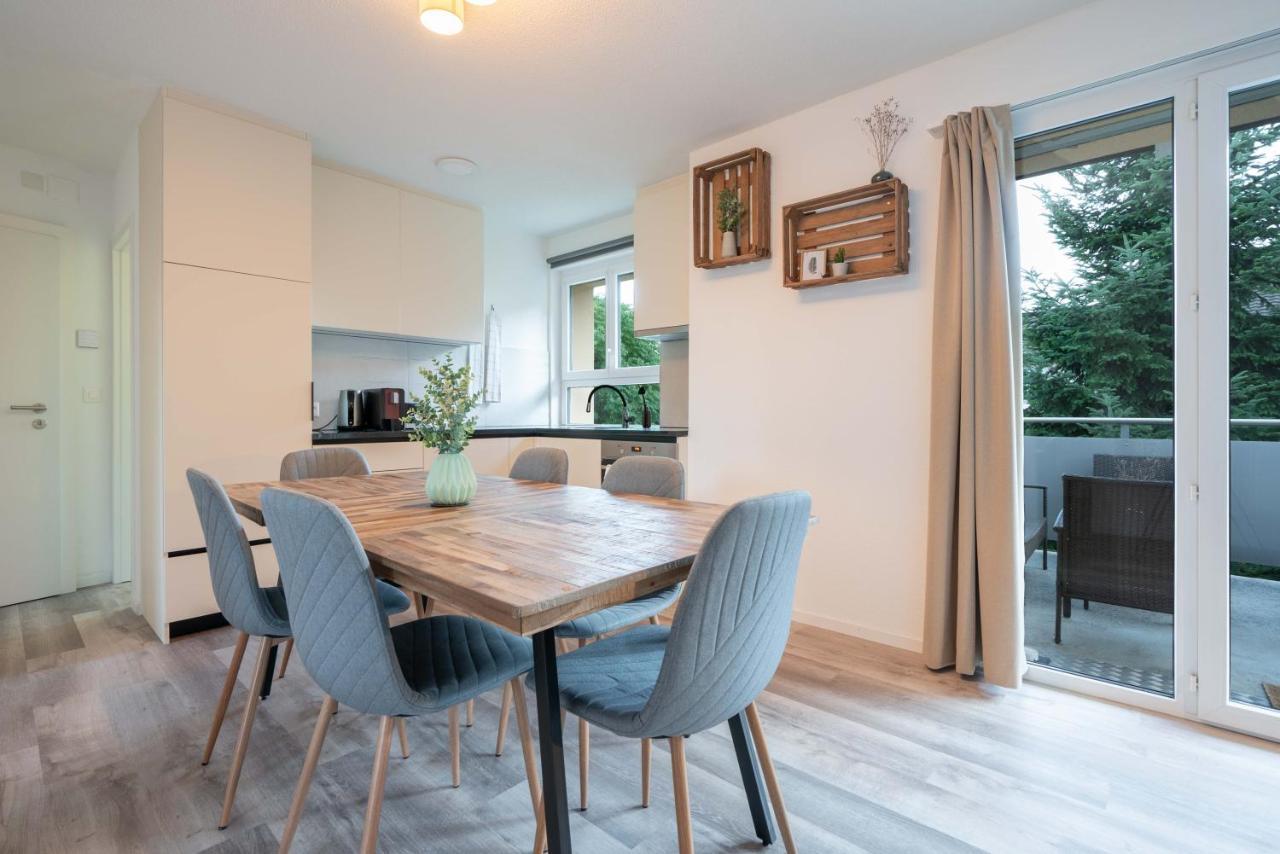 Moderne Wohnung Mit Parkplatz - Top Floor オスターミュンディゲン エクステリア 写真