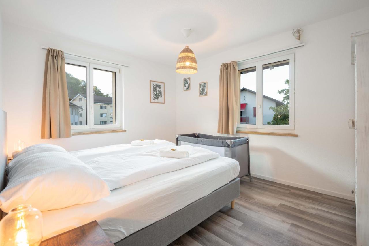 Moderne Wohnung Mit Parkplatz - Top Floor オスターミュンディゲン エクステリア 写真